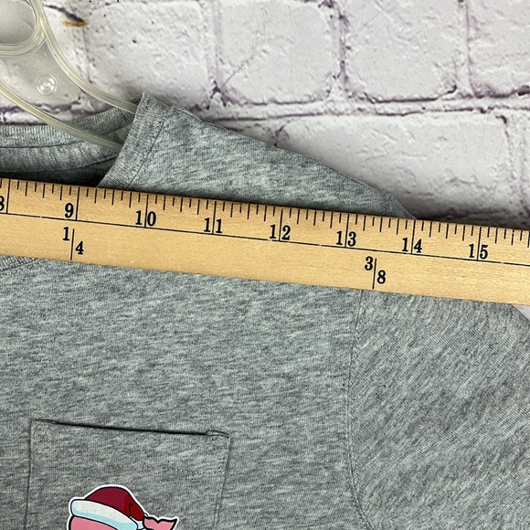 The Vineyard Vines Kid's Christmas Gray Long Sleeve Tee. Size. L - Picture 6 of 11